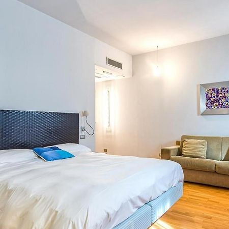 MH Design Hotel Napoli Eksteriør billede