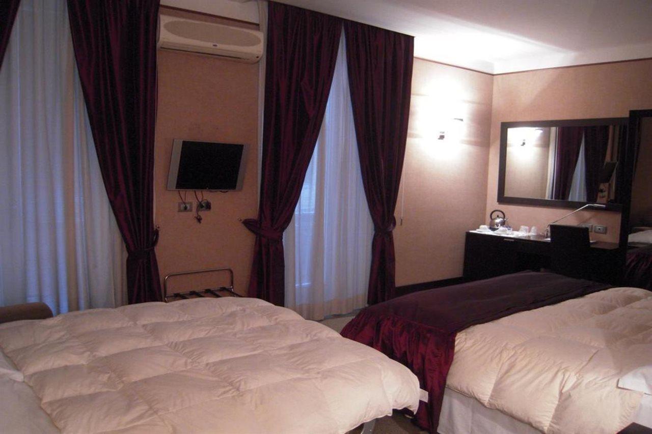 MH Design Hotel Napoli Eksteriør billede