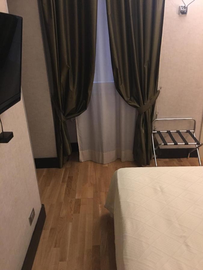 MH Design Hotel Napoli Eksteriør billede