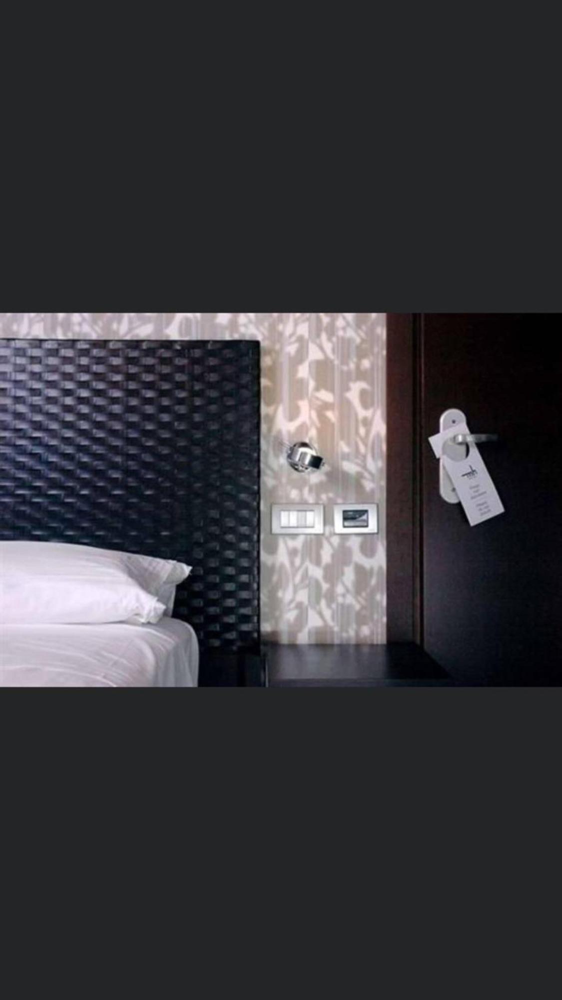 MH Design Hotel Napoli Eksteriør billede