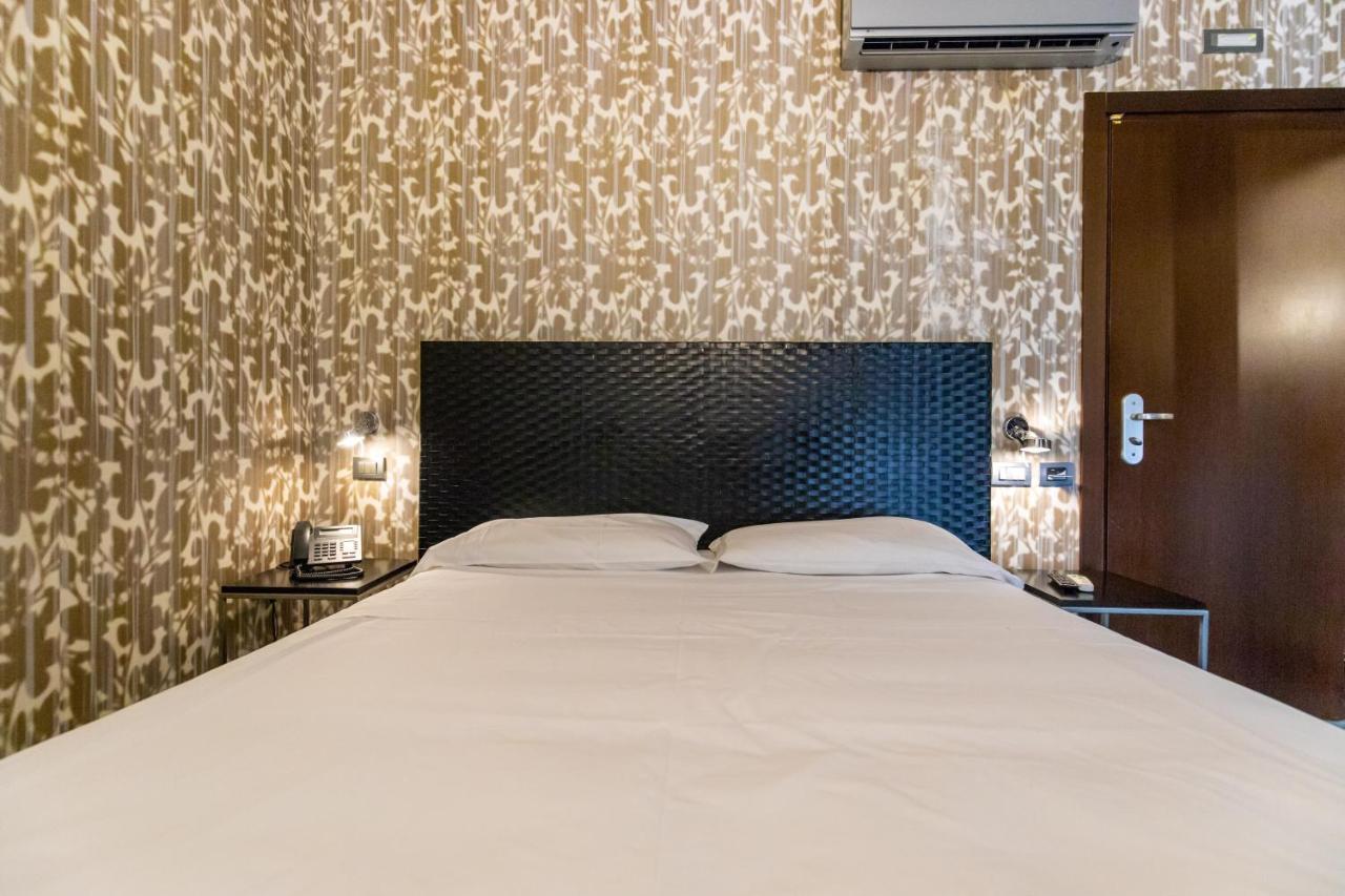 MH Design Hotel Napoli Eksteriør billede